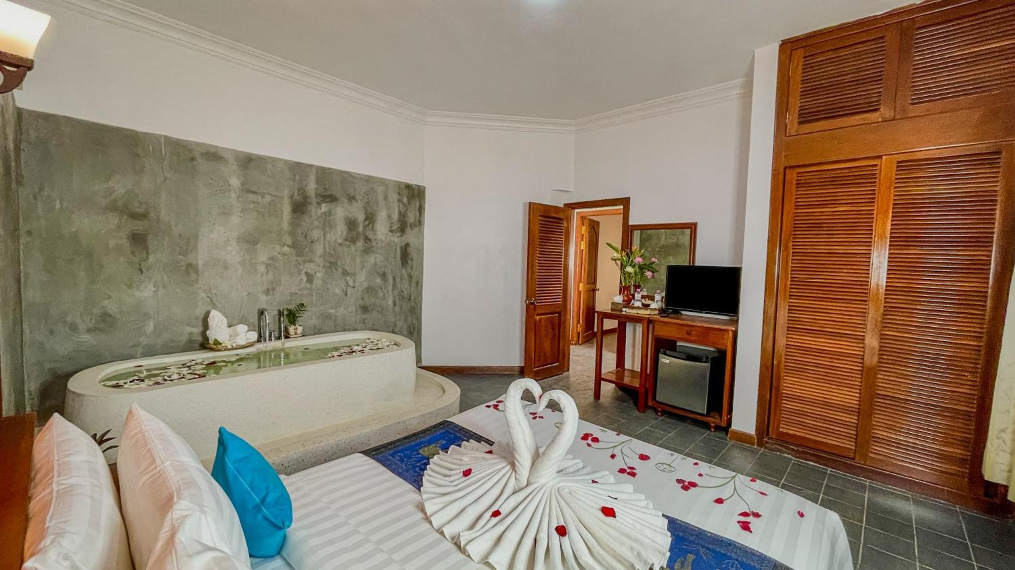 Villa Indochine D'Angkor Сиемрип Экстерьер фото